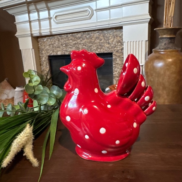 Temptations Red & White Polka Dots Rooster Chicken w/4 Measuring Spoons - Picture 3 of 7
